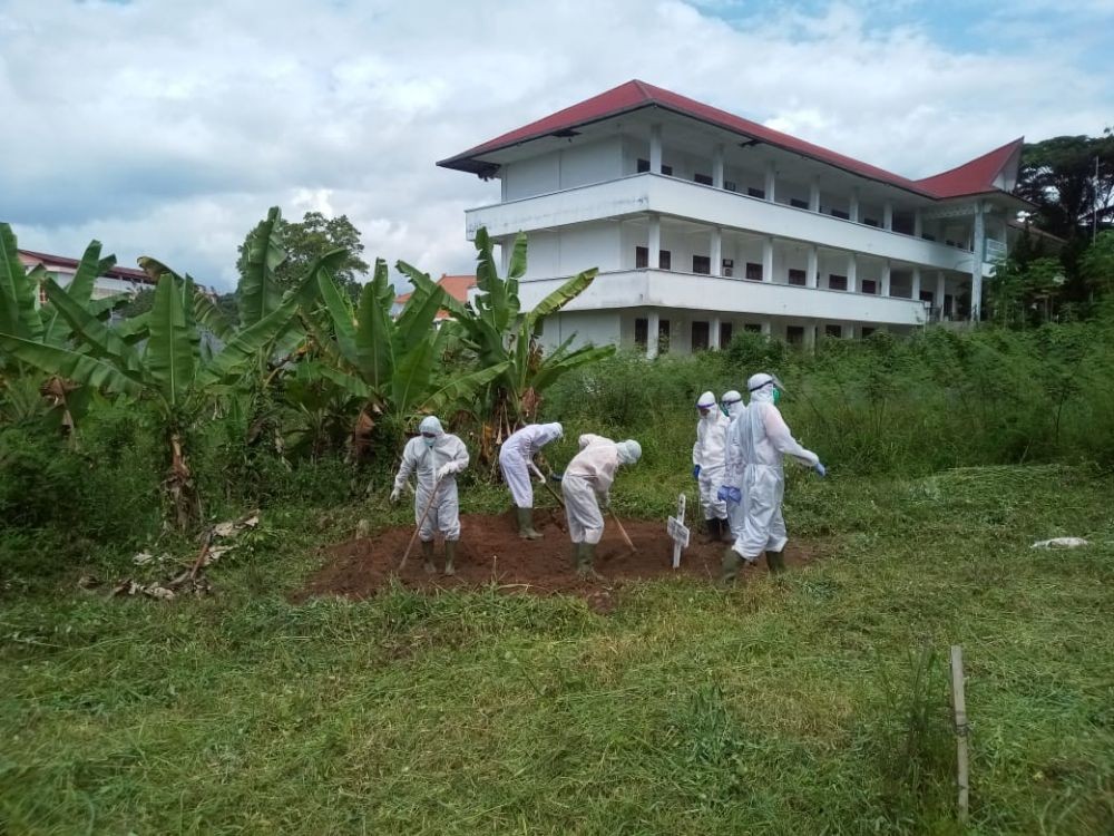 Tanpa Satgas, Keluarga Harus Makamkan Sendiri Pasien COVID-19 di Aceh