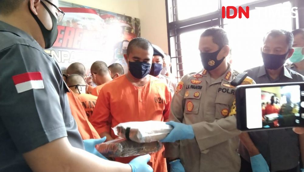Waspada! Polresta Denpasar Amankan Pecahan Biskuit Mengandung Narkoba