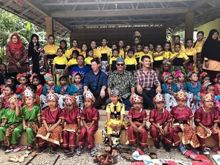 Rayakan HUT ke-76, Ini 5 Kesenian Asli Provinsi Jawa Barat