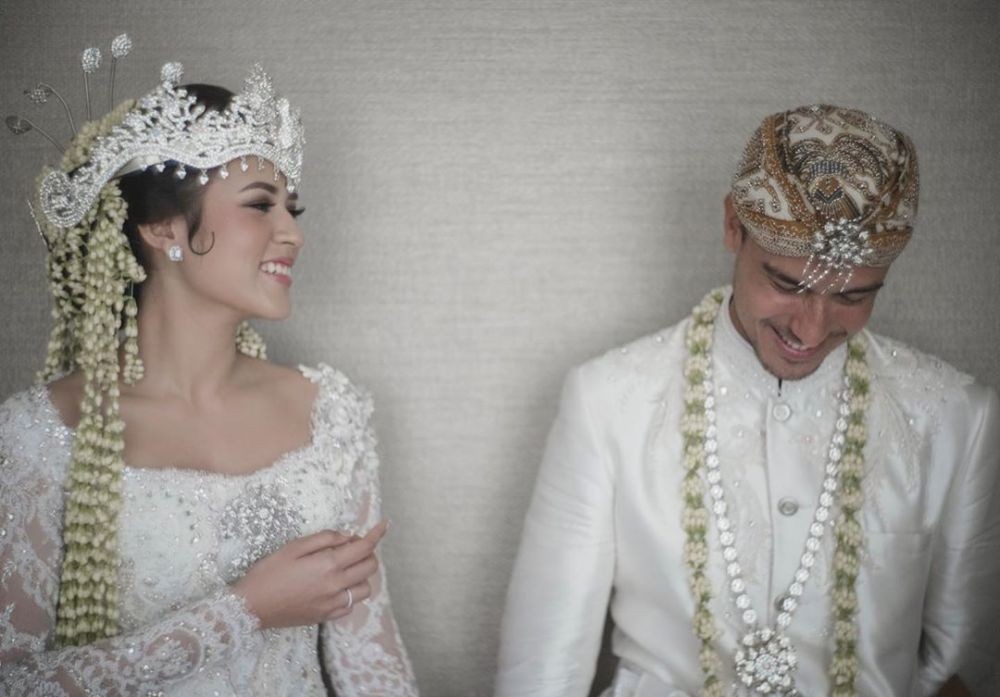 Genap Tiga Tahun Menikah 10 Momen Raisa Dan Hamish Yang Bikin Baper