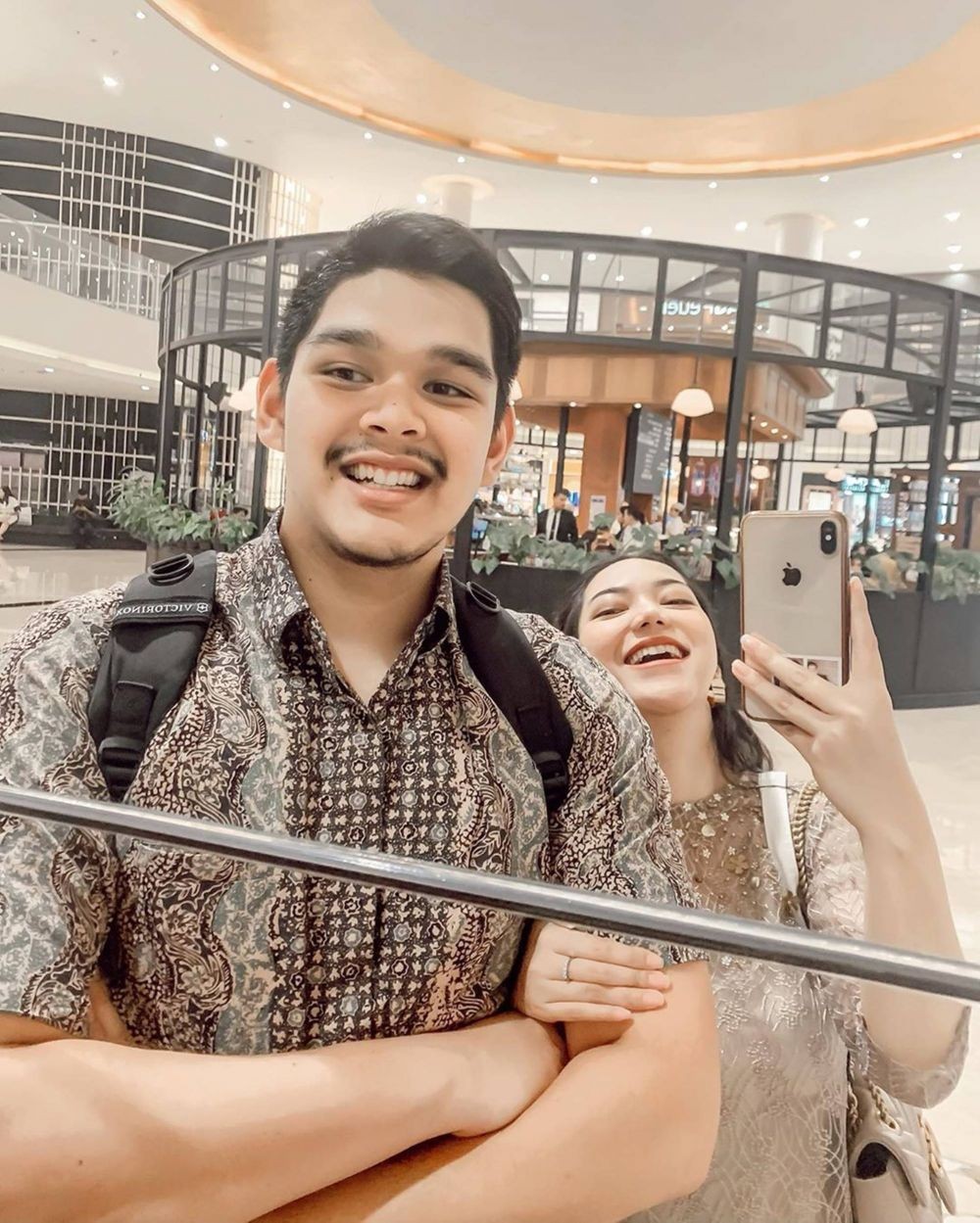 Sudah Lamaran, 10 Kemesraan Beauty Influencer Nabila Gardena dan Pacar