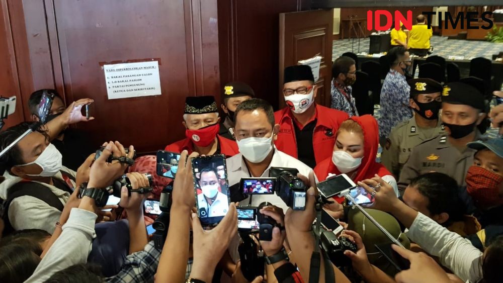 10 Momen Hendi-Ita Daftar di KPU Semarang, Banyak yang Abai Protokol