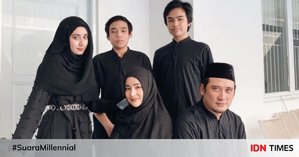 10 potret harmonis keluarga abi umi top di dunia nyata