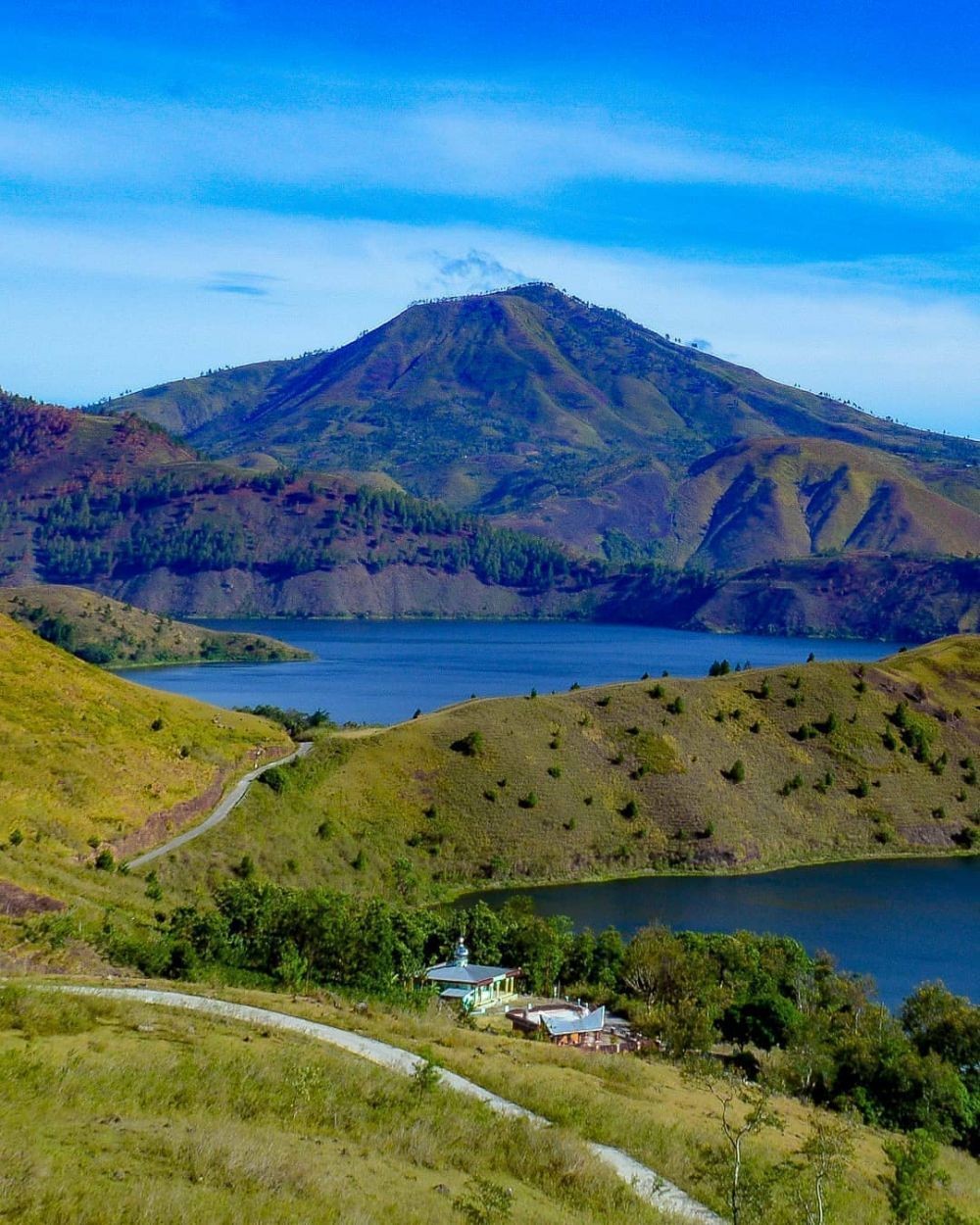 10 Wisata Indonesia yang Keindahannya Mirip New Zealand, Keren Abis!