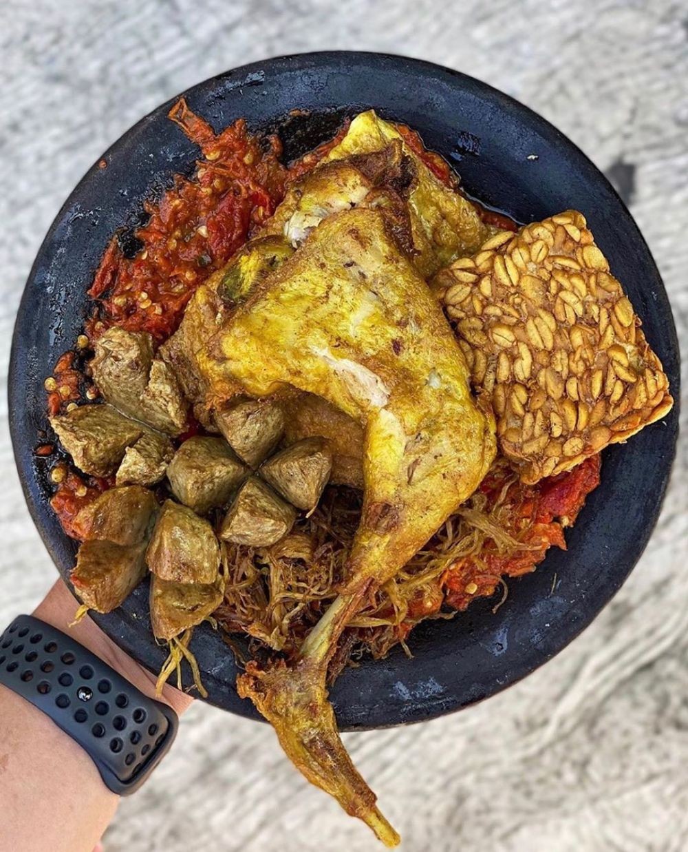 Aromanya Bikin Ngiler, Resep Sambal Terasi Enak dan Gampang