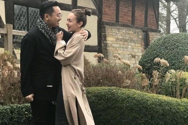 Pindah Agama, 9 Artis Dapat Nama Baru Lebih Religius!