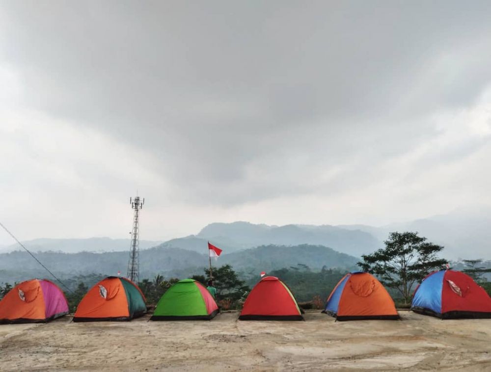 Wisata Negeri di Atas Awan Banten: Info Rute, Harga, dan Tipsnya