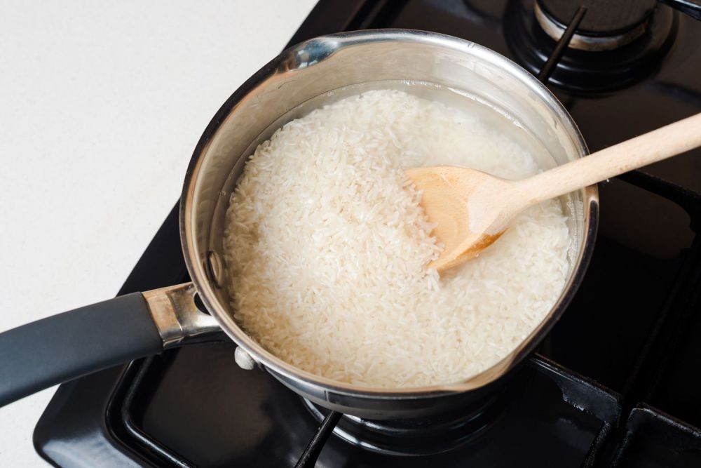 10 Tips Memasak Nasi Kuning Lezat dengan Rice Cooker