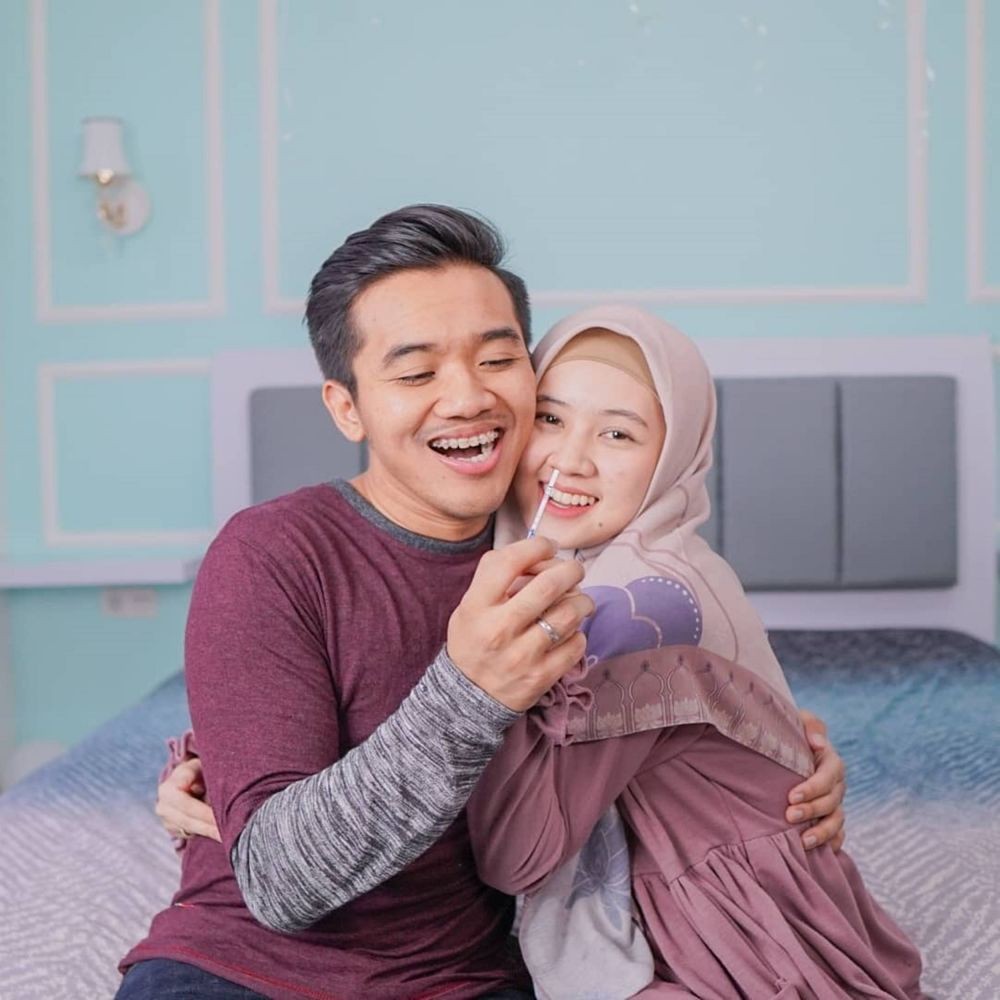 10 Potret Perjuangan Adinda Amira dari Awal Hamil hingga Melahirkan
