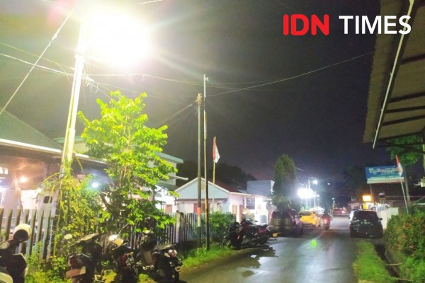 Ribuan Lampu Penerangan Jalan Umum Dipasang di Balikpapan