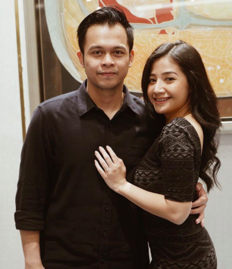 10 Momen Romantis Artis FTV Clerence Chyntia dan Kekasih, Siap Menikah