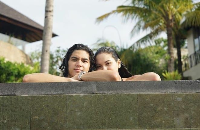 Foto Al Ghazali dan Alyssa Kelewat Mesra, Netizen Lontarkan Kritik