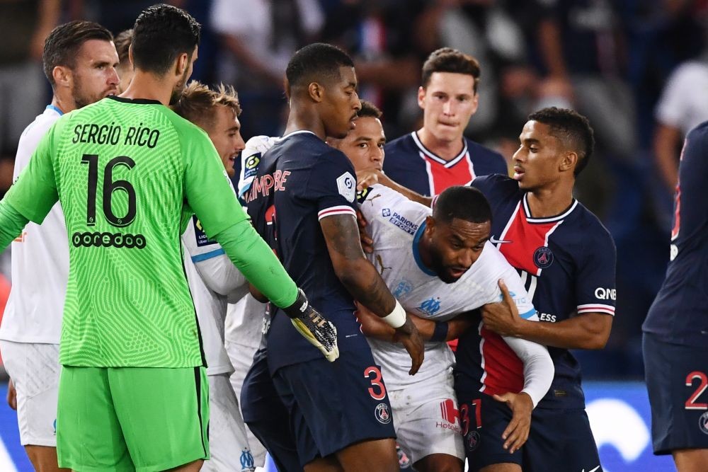 Tak Terima Klarifikasi Alvaro, Neymar Luapkan Kemarahan di Twitter