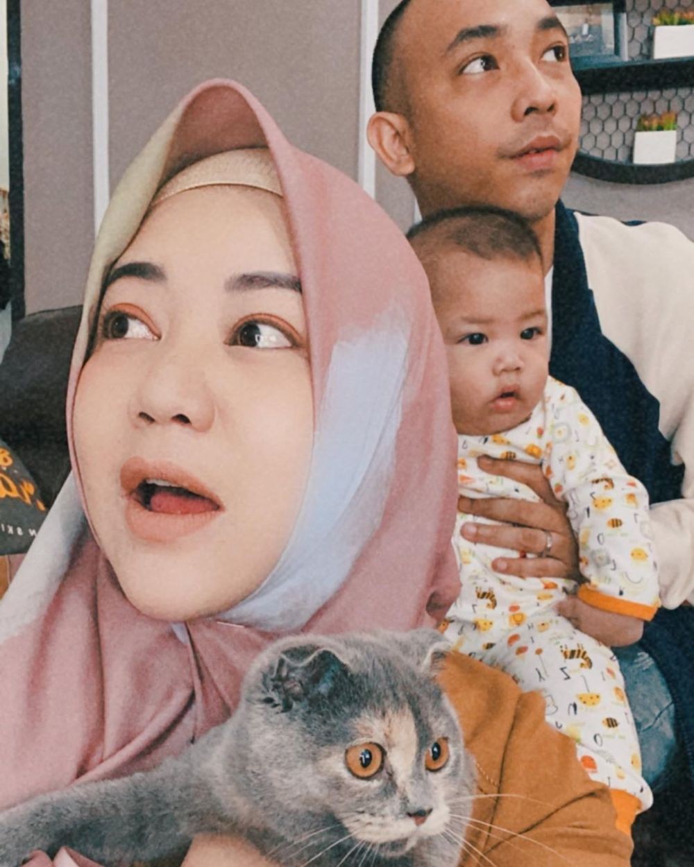 Pasangan Tokcer, 10 Artis Ini dapat Momongan tanpa Perlu Nunggu Lama