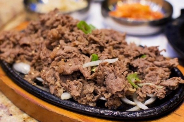 10 Makanan Khas Korea Selatan Berbahan Daging Sapi, Kamu Pasti Suka!