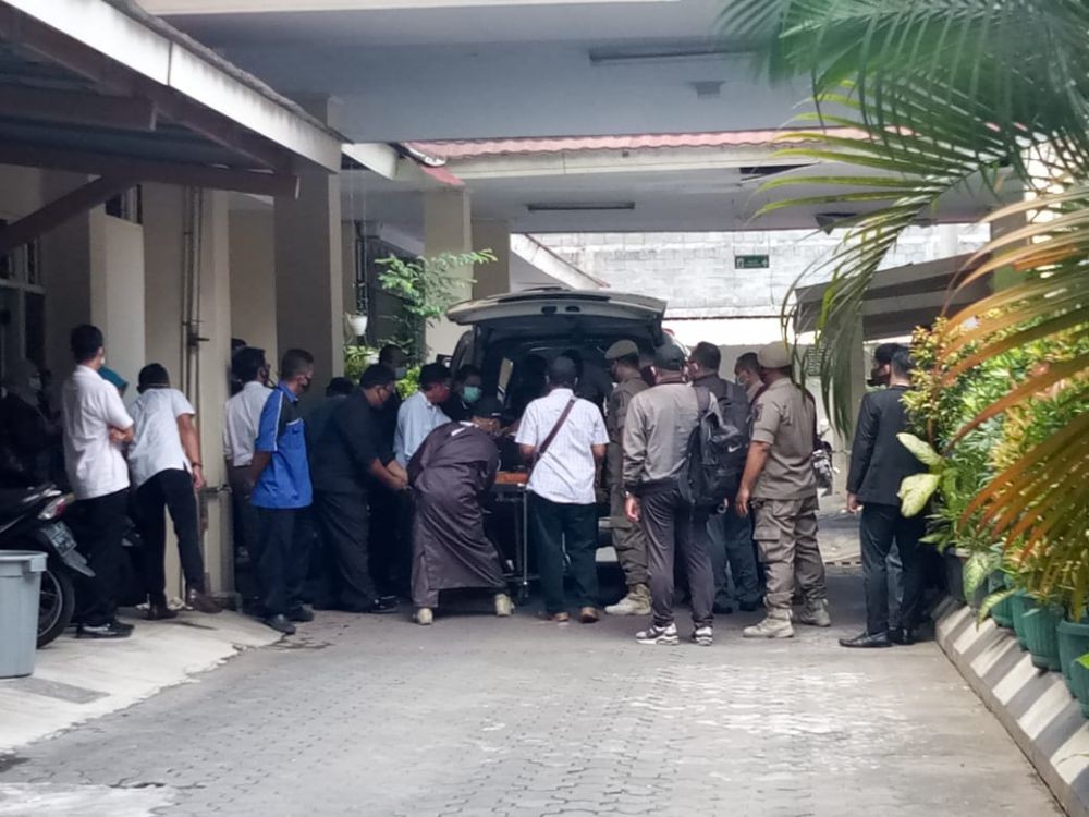 Ketua DPRD DIY Nuryadi Alami Kecelakaan, Lift yang Dinaikinya Jatuh   