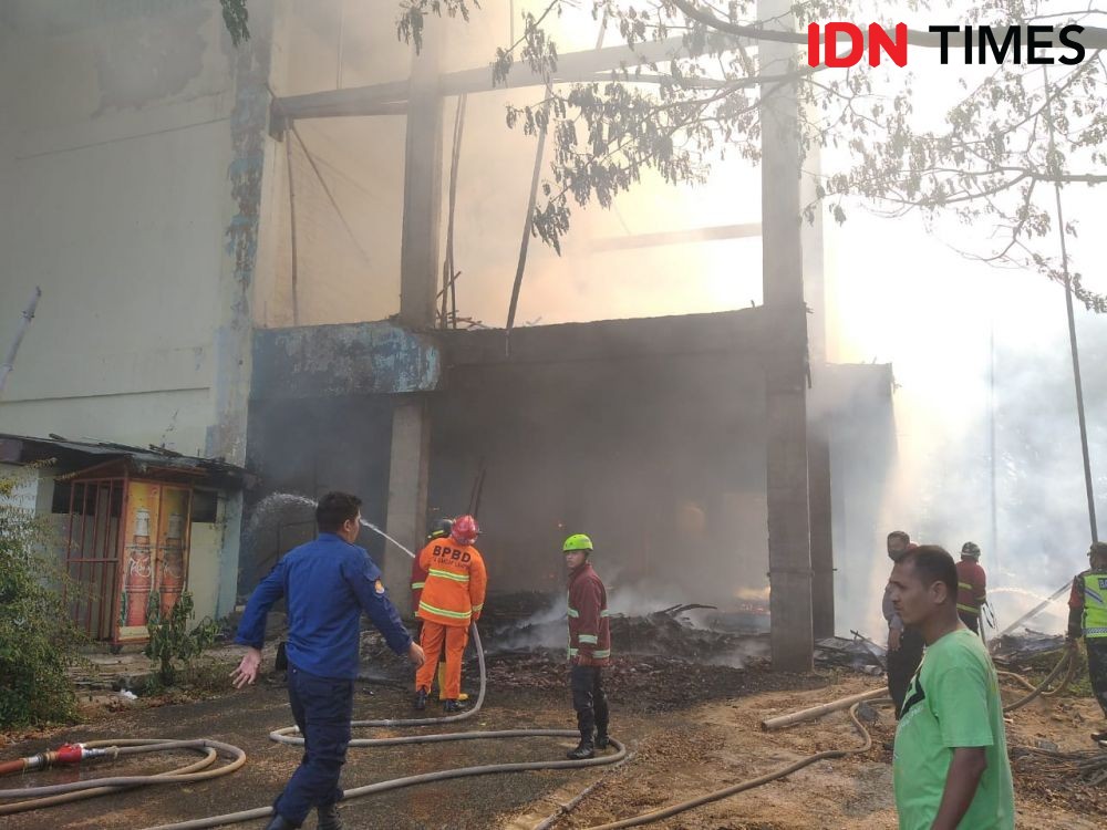 Orang dengan Gangguan Jiwa Diduga Picu GOR Saburai Lampung Terbakar