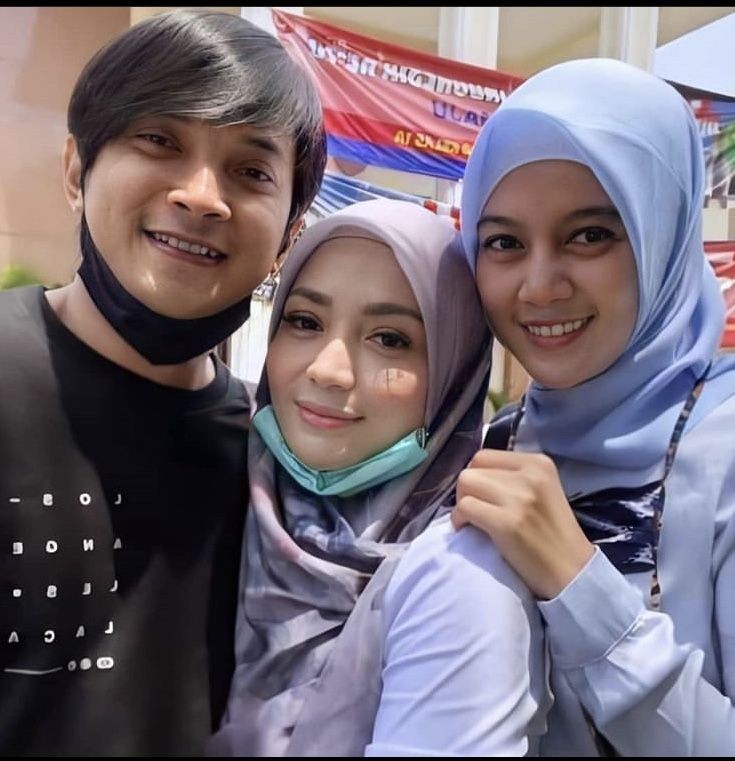 Makin Mesra! 9 Potret Imel Putri dan Reiner Manopo, Susul Gotik?