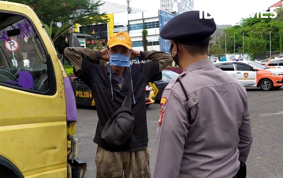 PETRI Palembang: Masker Scuba dan Buff Hanya Bisa Tangkal Debu 