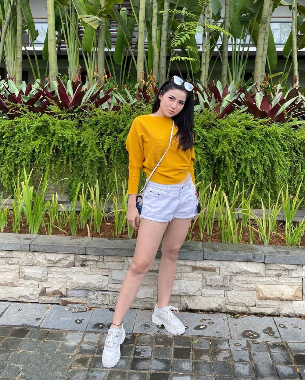 10 Potret Manis Marissa Brigitta, Adik Artis Celine Evangelista