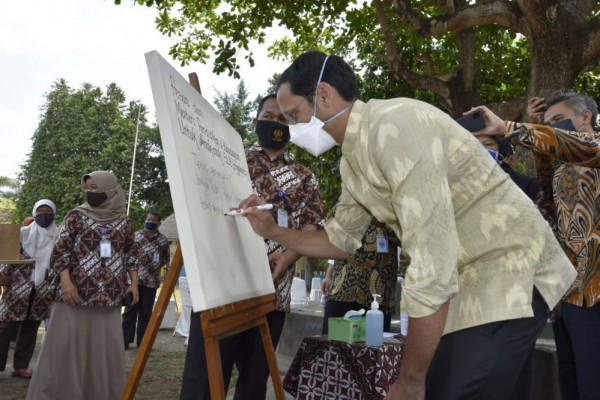 Saya Dukung Menteri Nadiem Cegah Kekerasan Seksual di Kampus