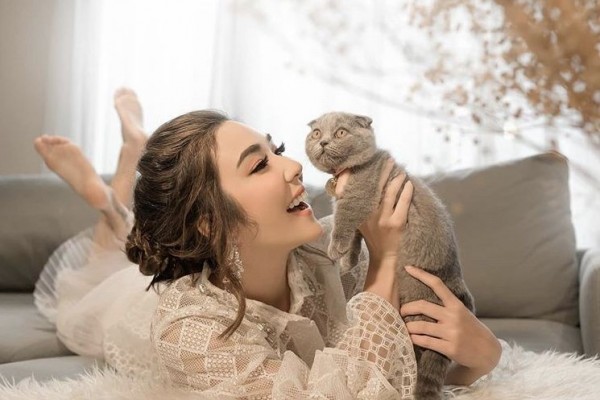 Bikin Melongo, 10 Gaya Pemotretan Gisel Pakai Outfit Rp2 Miliar