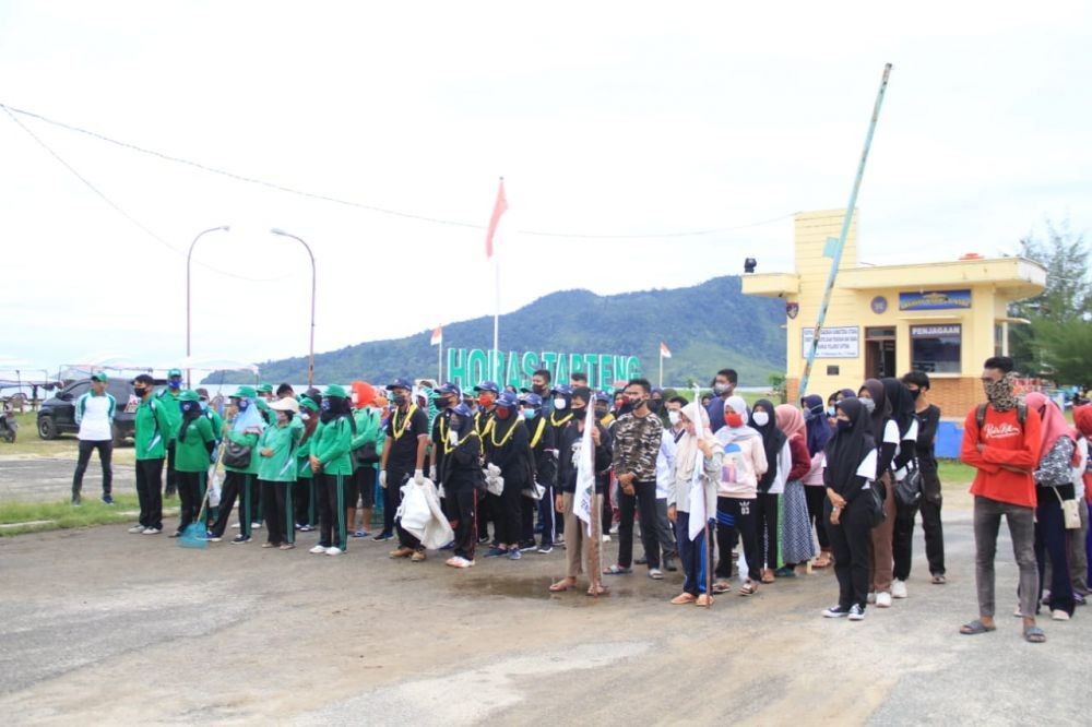 Lebih dari 200 Relawan Ikut World Cleanup Day di Tapanuli Tengah