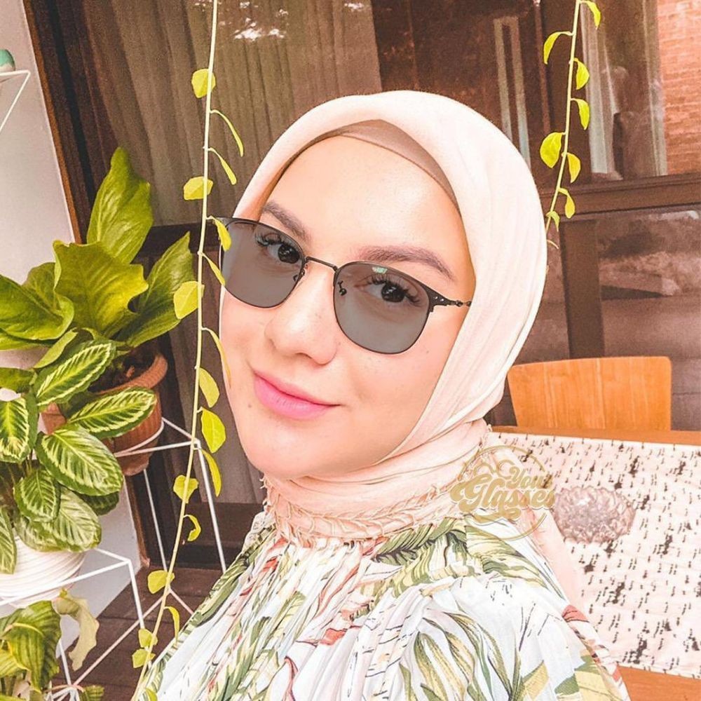 Mama Muda Usia 24 Tahun, 7 Sumber Penghasilan Super Wow Irish Bella