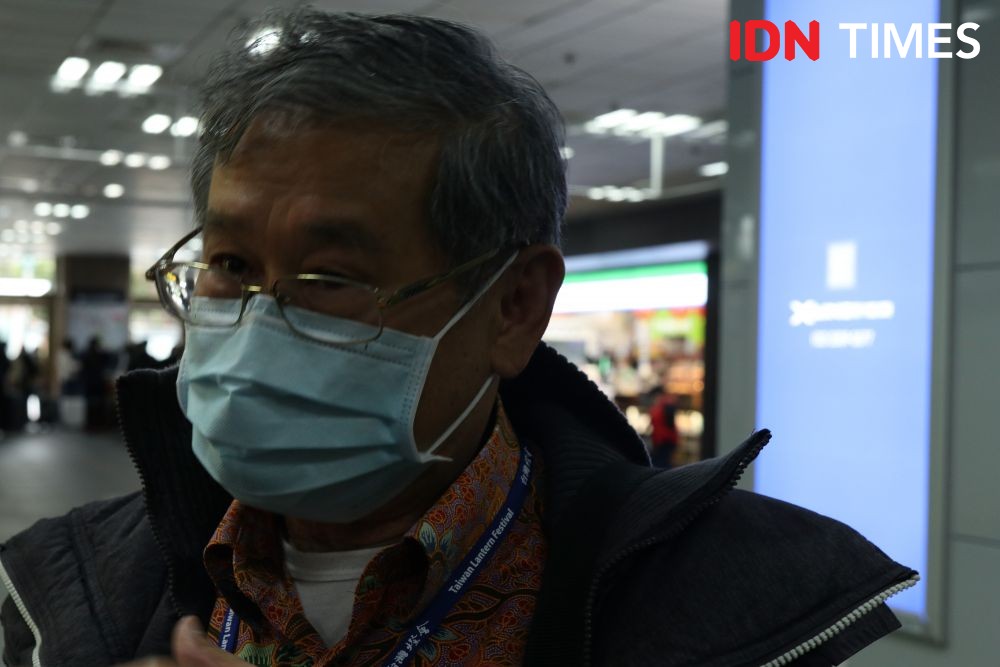 Warga Pelanggar Masker Dihukum Bersihkan Kantor Satpol PP Klungkung