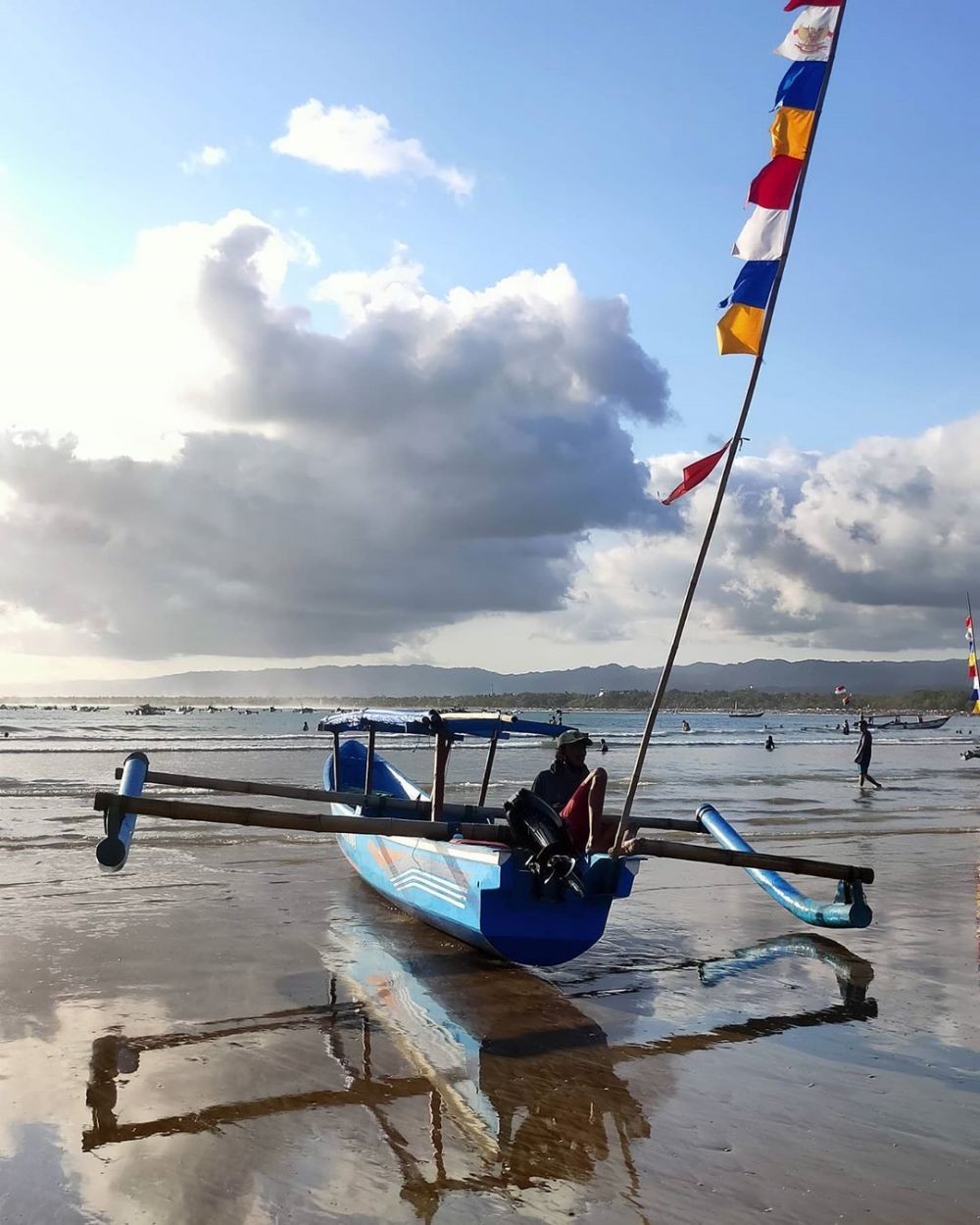 10 Wisata Pantai di Jawa Barat dengan Cerita Horornya yang Terkenal
