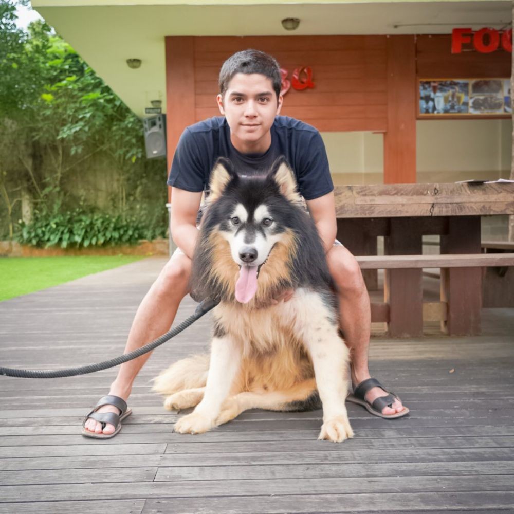 Memeluk Agama Islam, 10 Artis Muslim ini Memelihara Anjing di Rumah
