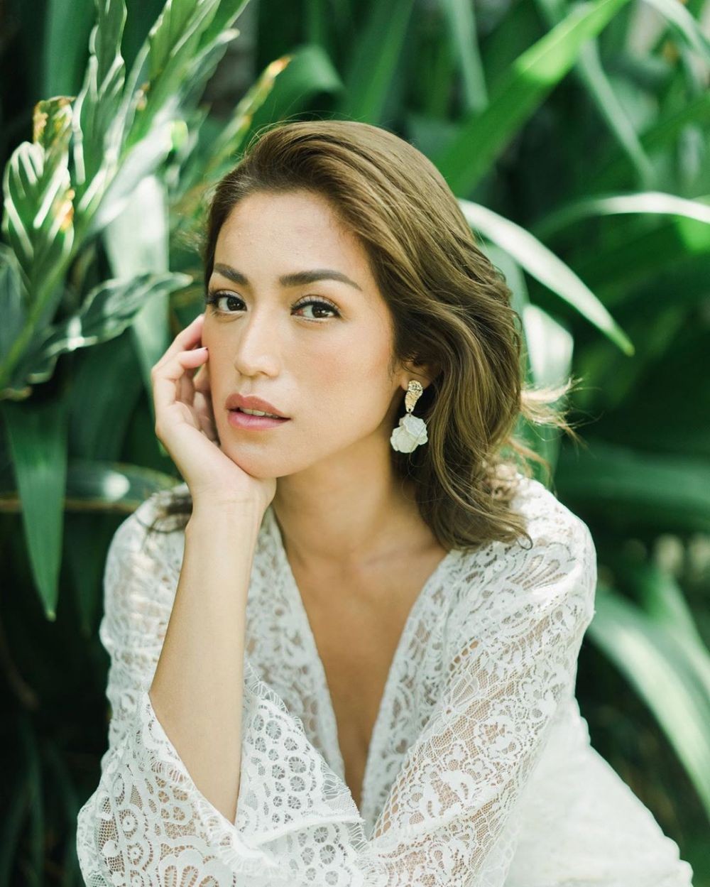 Wajah Jessica Iskandar dan 9 Artis ini Bule Banget Tapi Gak Blasteran