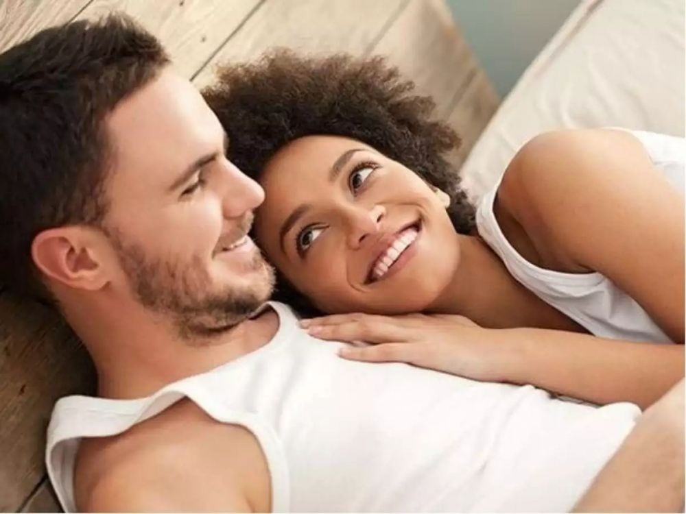 10 Manfaat Kesehatan Morning Sex, Cara yang Baik untuk Memulai Hari