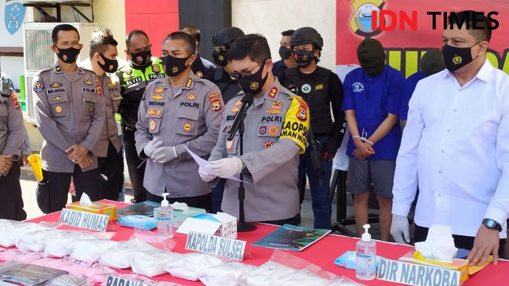 Polisi Makassar Gagalkan Peredaran 13 Kg Sabu dan Ribuan Pil Ekstasi