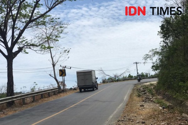 Sosok Mistis Perempuan Berbaju Merah di Tanjakan Karamaka Jeneponto