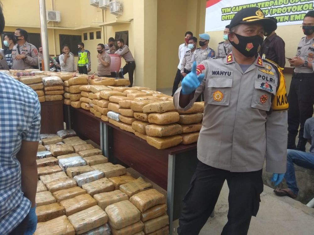 Ganja 748 Kilogram Asal Aceh Disita Polres Empat Lawang