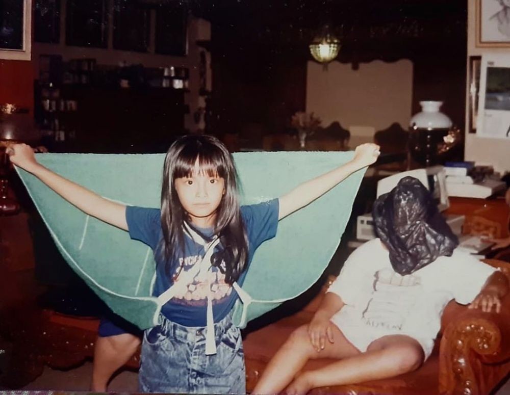 12 Foto Jadul Artis Indonesia Saat Masih Polos, Bisa Mengenali Mereka?