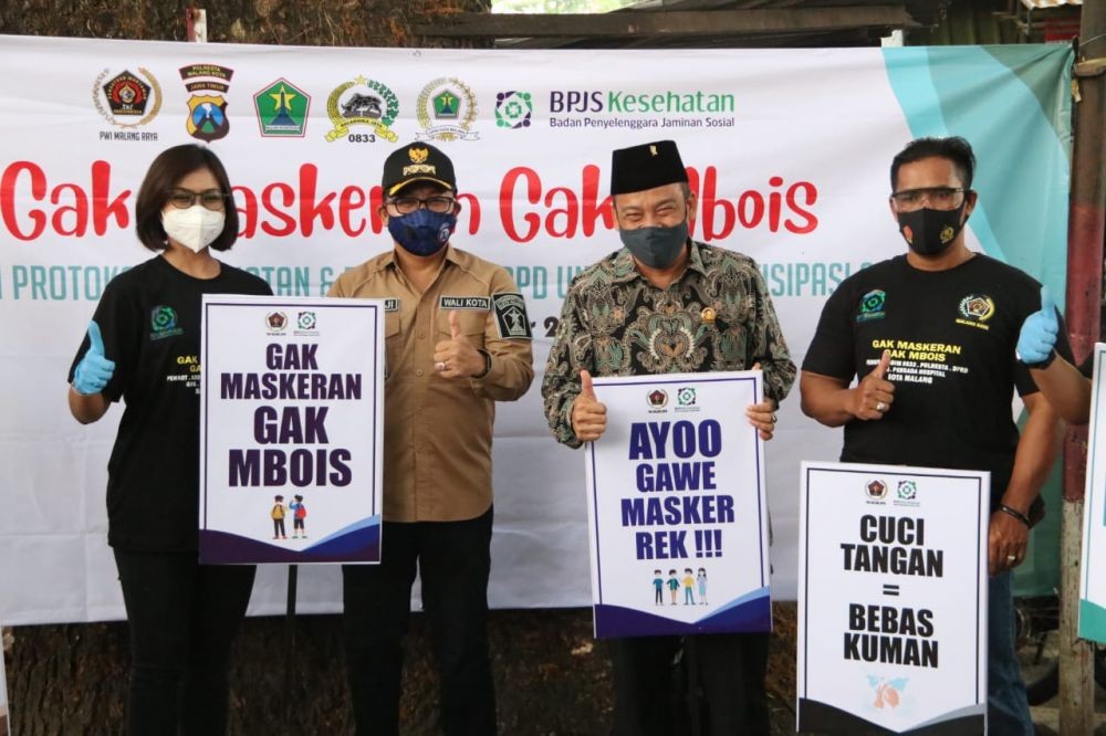 Sosialisasi Protokol Kesehatan, PWI-Malang Raya Bagikan 4.000 Masker