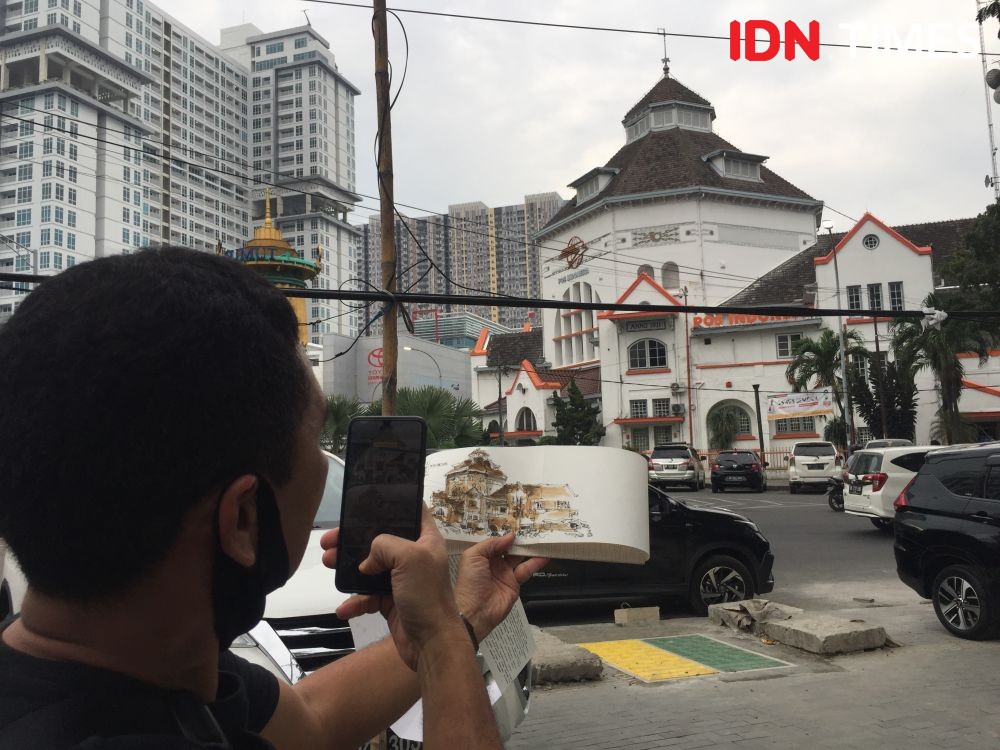 Cerita Charles Pandiangan, Berkeliling Kota Medan untuk Gambar Sketsa