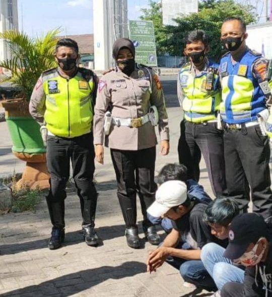 Dilaporkan Masyarakat, 2 Pak Ogah Ditangkap Polsek Manggala Makassar 