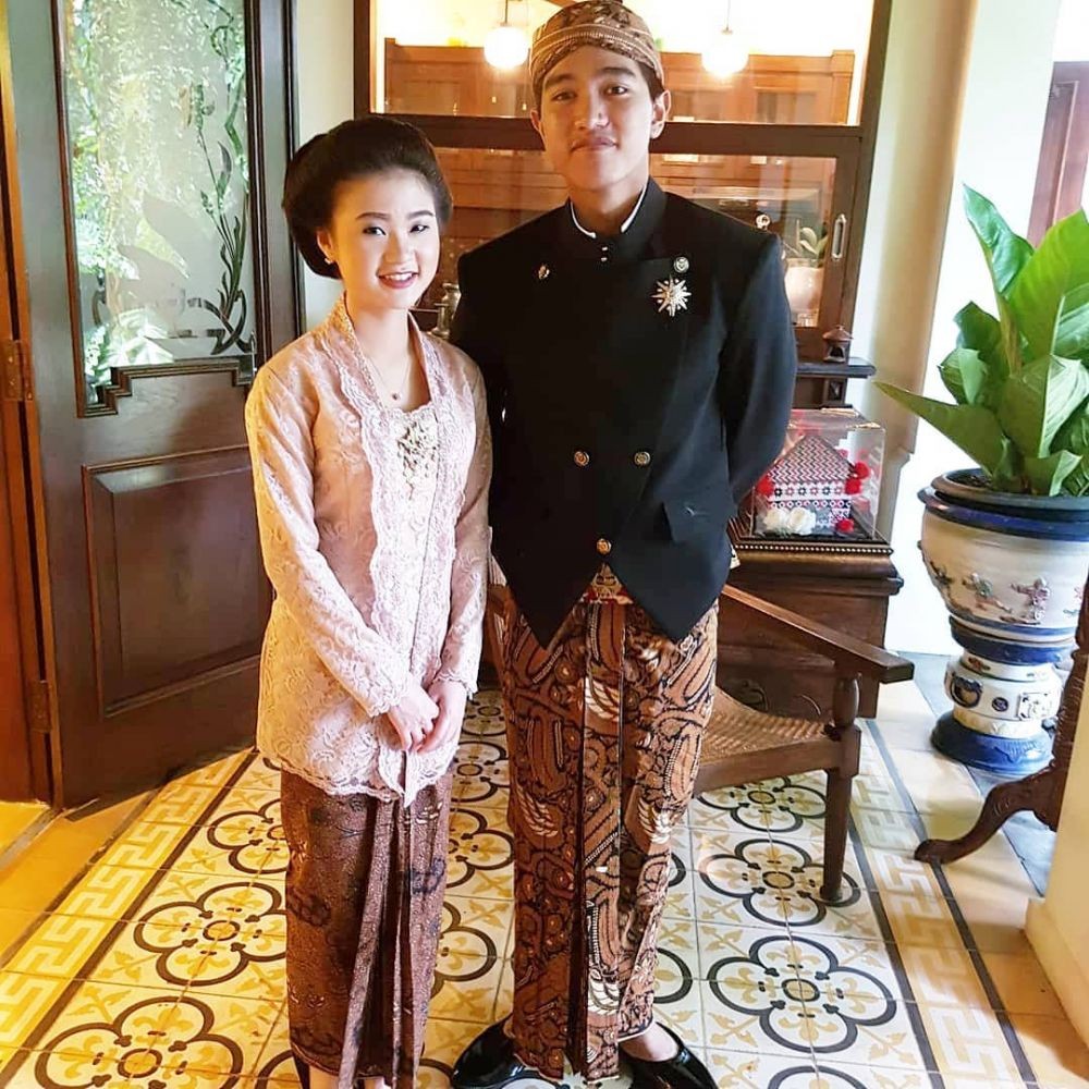 Inspirasi Gaya Sederhana ala Pacar Kaesang Pangarep, Felicia Tissue