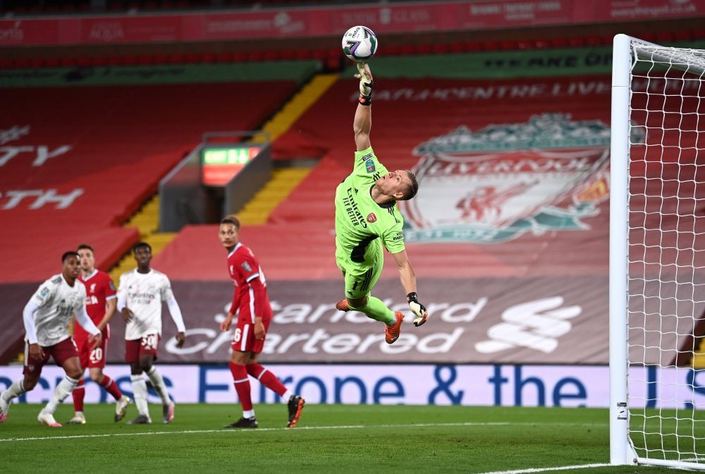 Bernd Leno Memang Top!