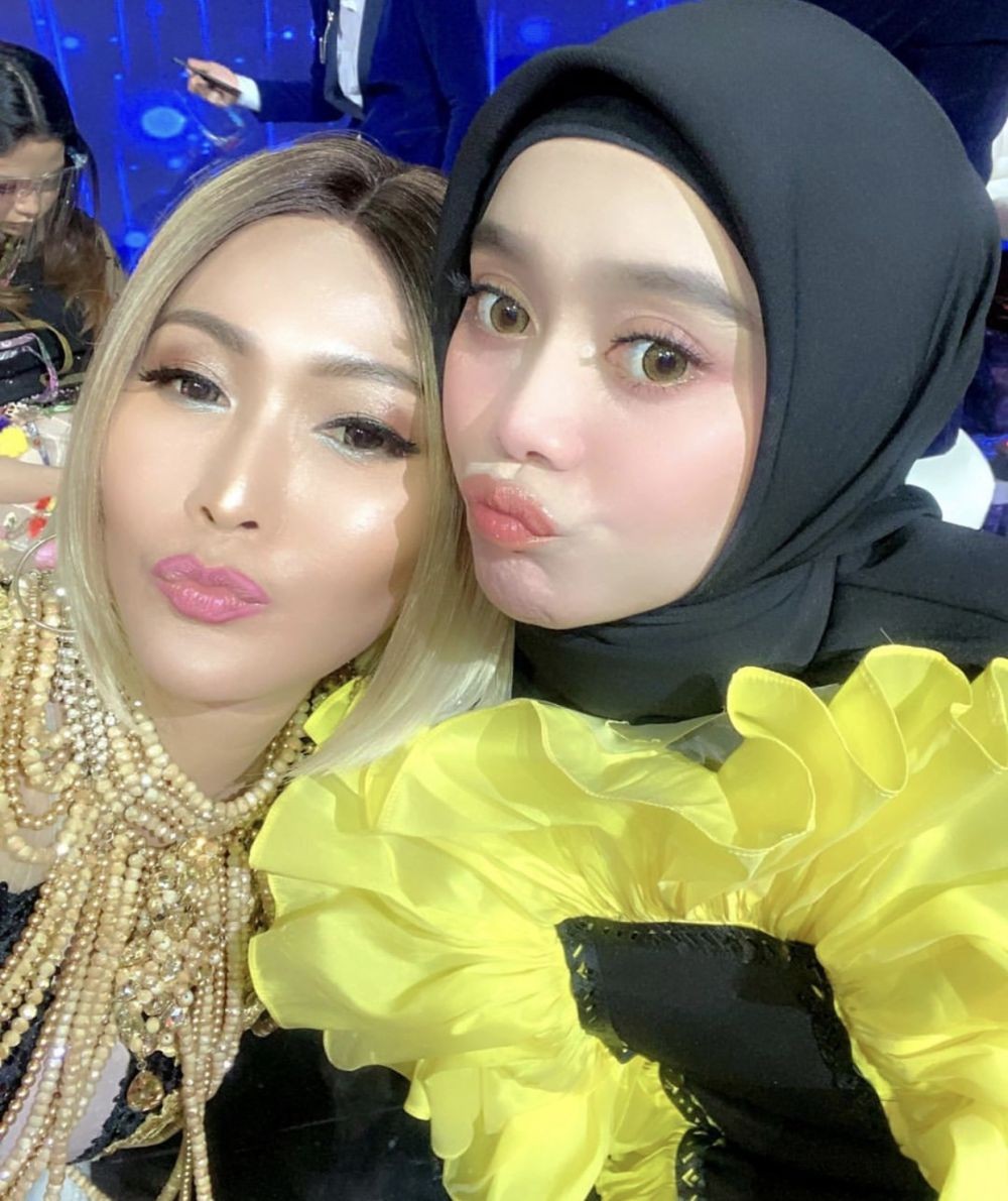 Bak Ibu Anak! 10 Potret Inul Bareng Lesty Kejora dan Rizky Billar