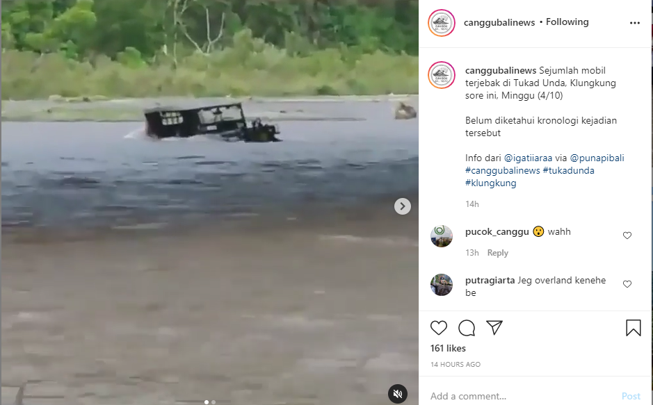 Menegangkan, 7 Mobil Jeep Diterjang Air Bah di Sungai Unda Klungkung
