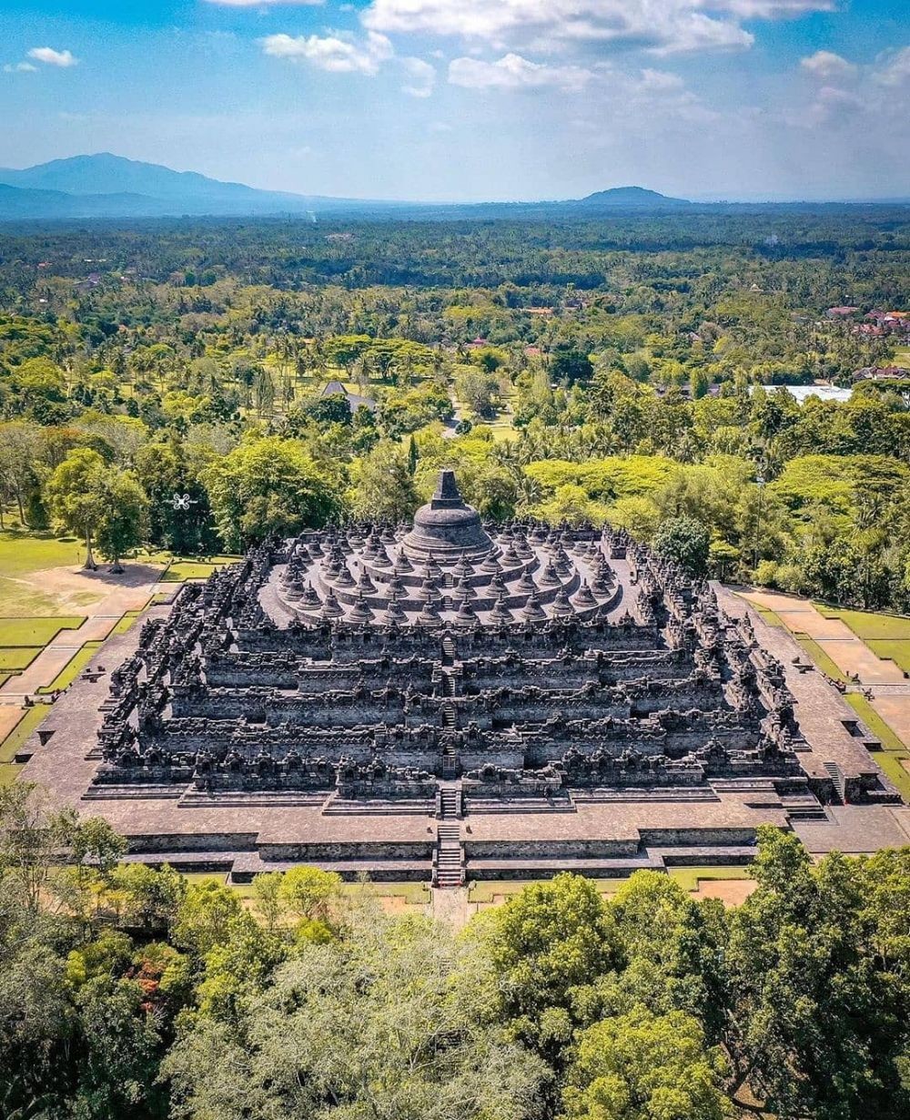 Tempat Wisata di Dunia yang Sempat Hilang, Termasuk Candi Borobudur