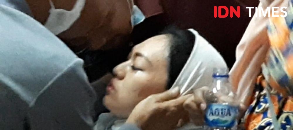 Kasus Tagih Utang Istri Polisi Divonis Bebas, Febi Langsung Pingsan