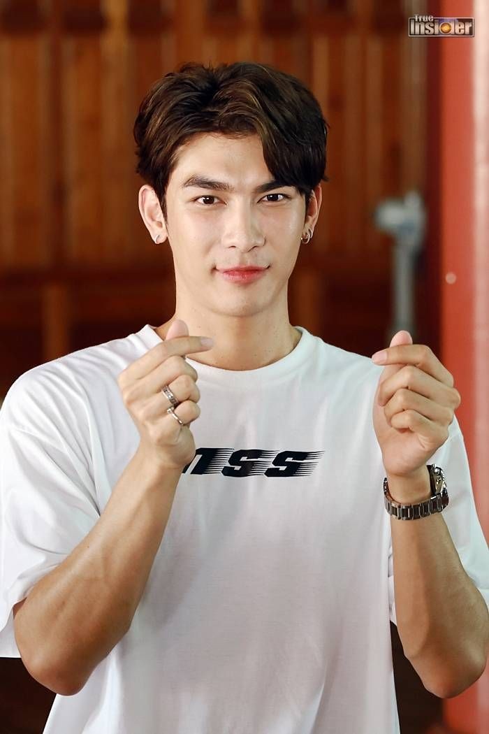 7 Kabar Terbaru Mew Suppasit, Main Drama Lagi dan Calon PhD