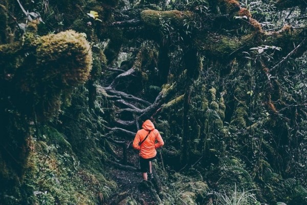 10 Tempat Wisata Paling Angker di Sumatra Barat, Bikin Merinding!