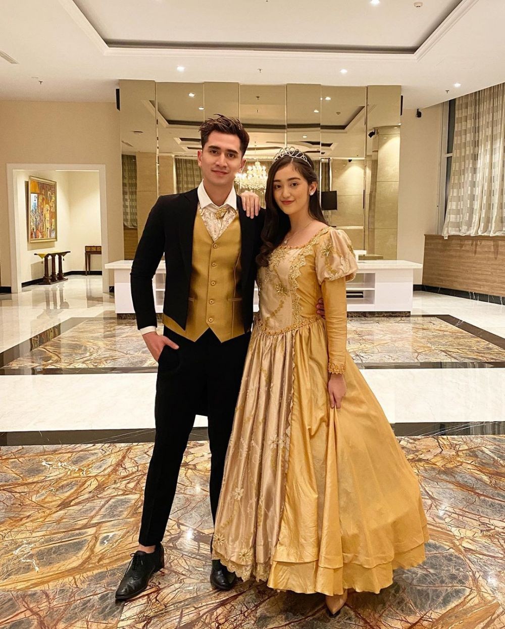 Bikin Baper! 10 Adu Mesra Verrell-Ranty Maria vs Stefan-NatashaWilona