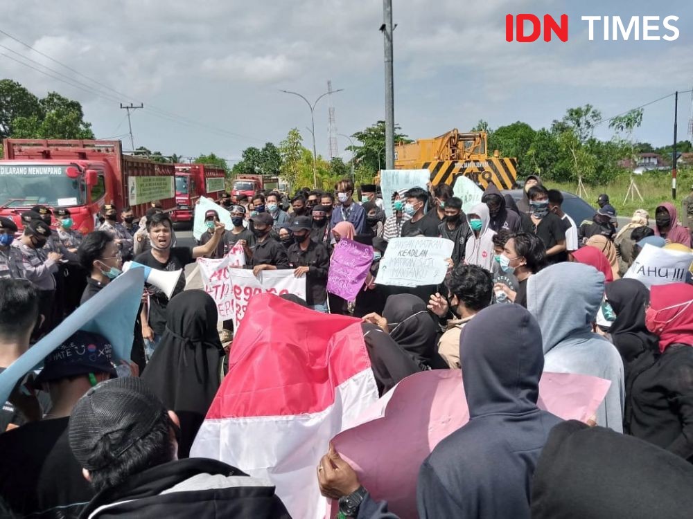 7 Potret Demo Omnibus Law, Potensi Klaster Baru COVID-19?